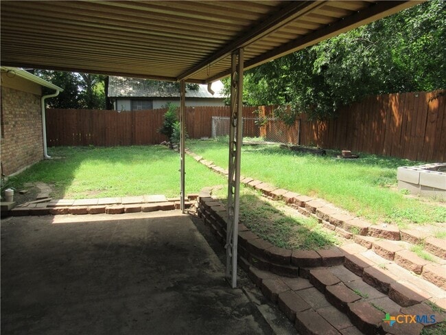 Building Photo - 1205 Arkansas Ave