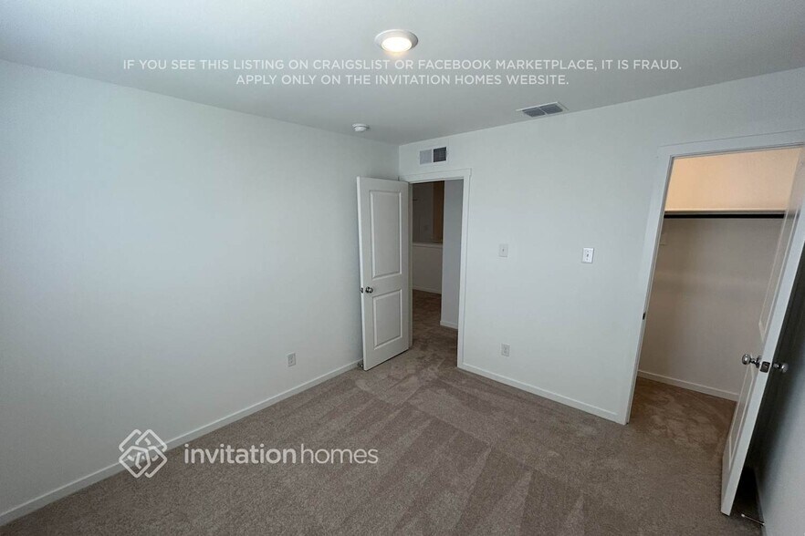 Building Photo - 4036 Pleasant Shade Pl