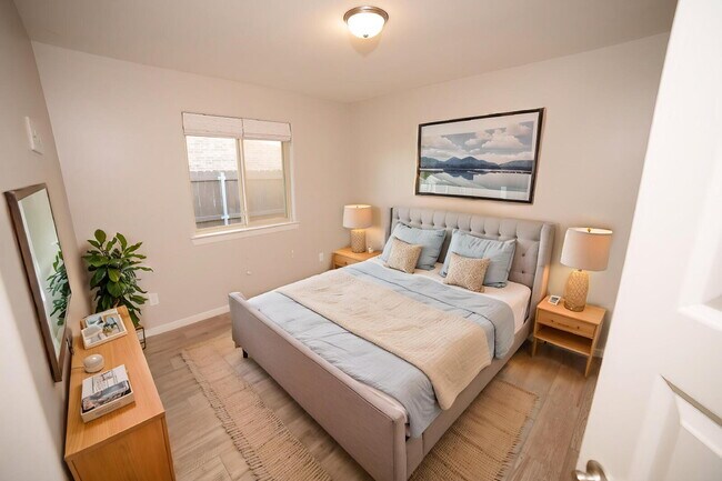 Building Photo - "Charming 3-Bedroom Retreat with 2 Full Baths in McAllen - Spacious 1688 Sq. Ft.!"