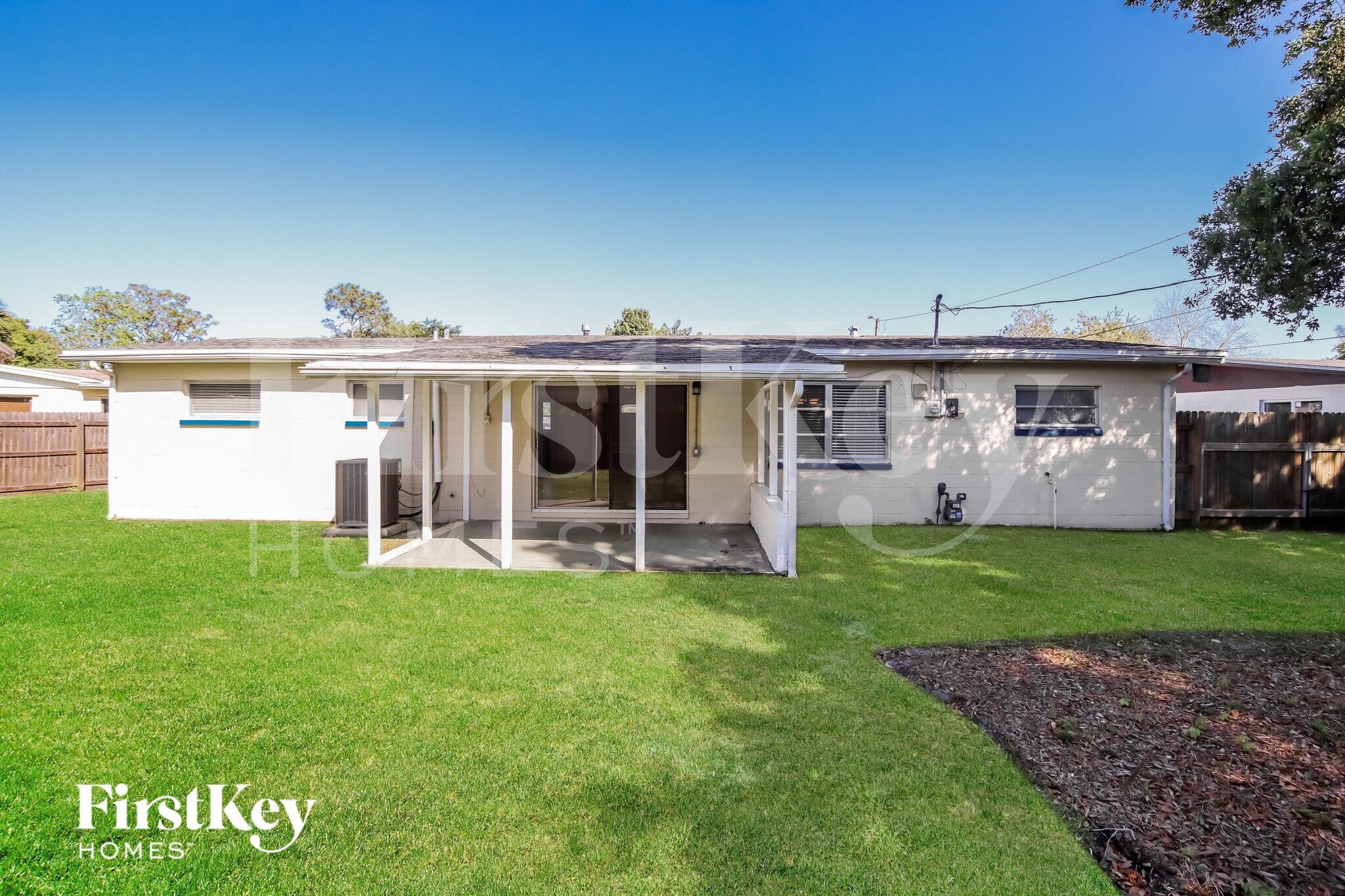 Building Photo - 1056 Matador Dr