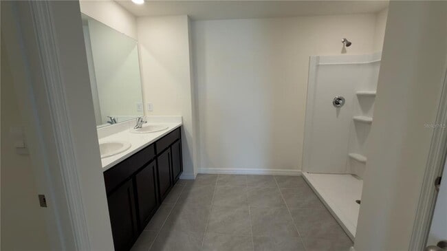 Building Photo - 8632 SW 45th Ct