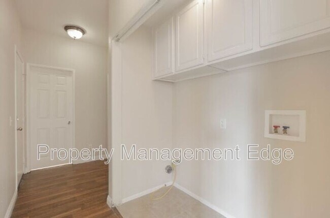 Building Photo - 37783 Sweet Magnolia Way