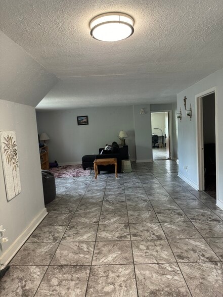Building Photo - 306 Berkey Ave