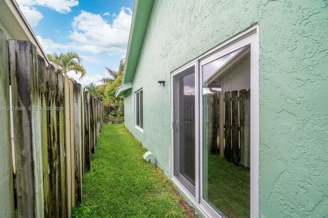 Building Photo - 4125 NW 96th Terrace
