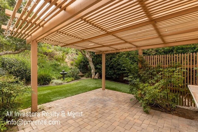 Building Photo - 4219 Avati Dr