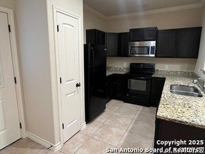 Building Photo - 6015 Jax Wy