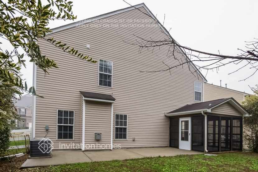 Building Photo - 1030 Whippoorwill Ln