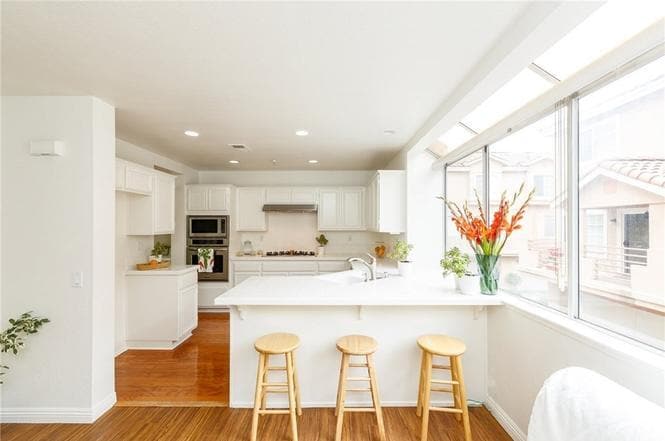 Building Photo - 14043 Lemoli Ave
