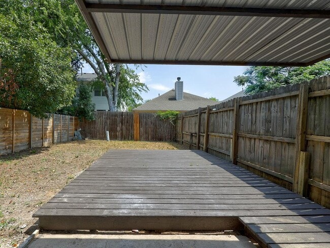 Building Photo - 1710 Cinnamon Path
