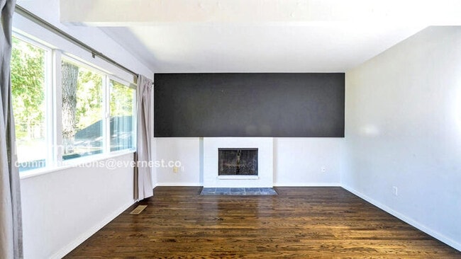 Building Photo - 13787 NE 77th Pl