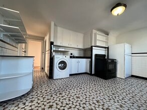 Building Photo - 254 Rantoul St