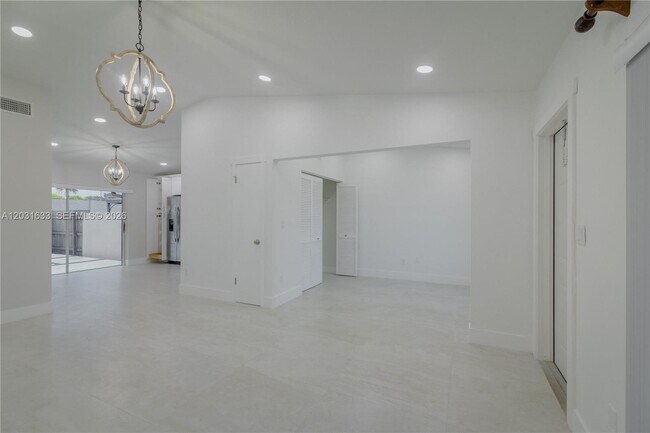Building Photo - 11903 SW 110th St Cir E