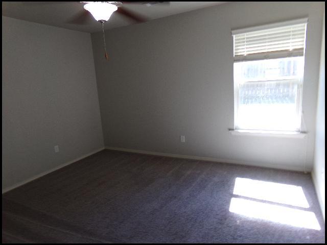 Building Photo - 5505 Bridgeport Ln