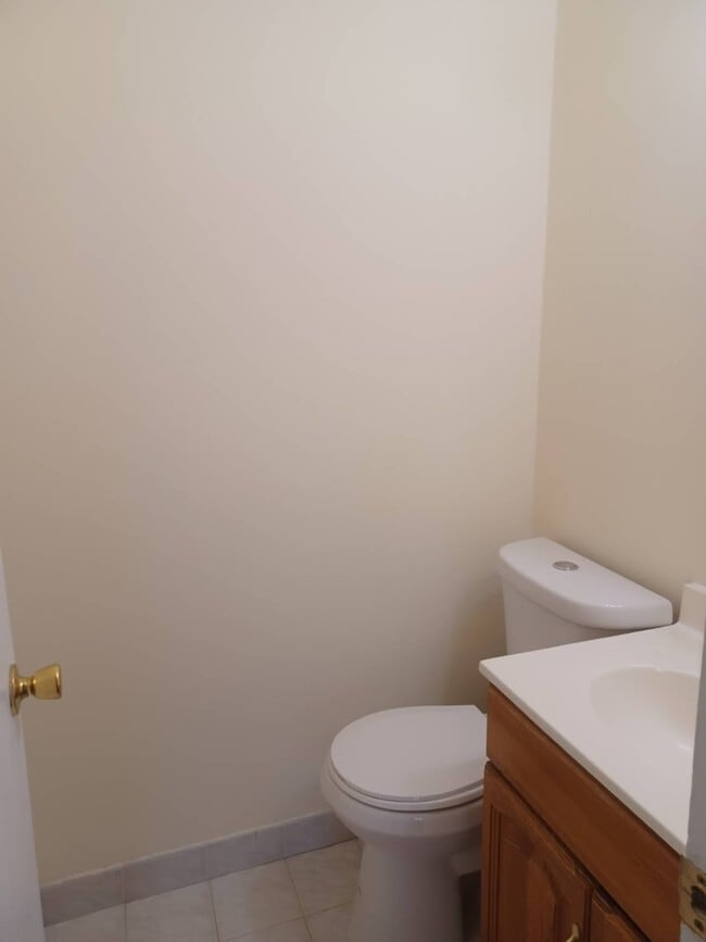 Building Photo - 156-50-156-78 78th St