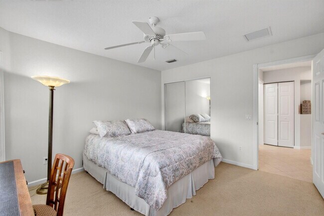 Building Photo - 9895 Tallyrand Dr