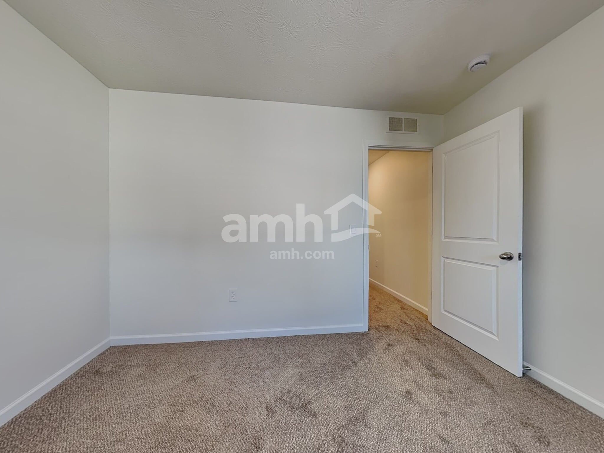 Building Photo - 912 Nelson Pl