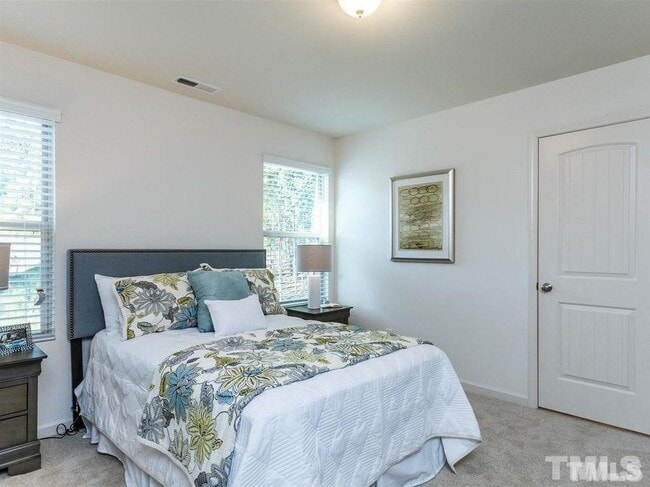 Building Photo - 3290 Ivy Wood Ln