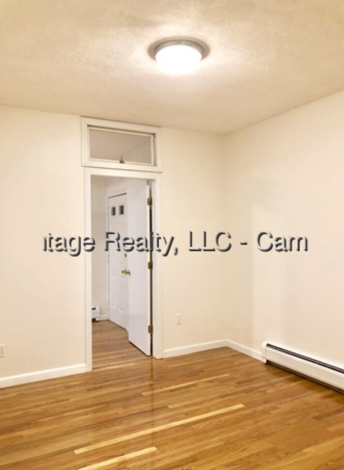 Building Photo - 73 5th St