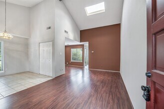 Building Photo - 12980 Greenway Chase Ct