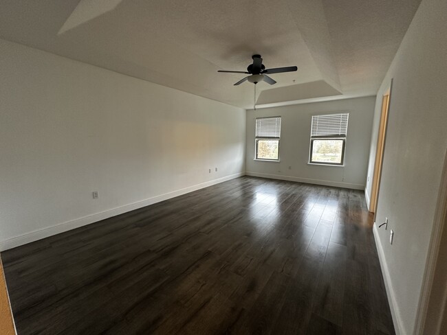 3rd floor- master bedroom - 10814 Sunset Ridge Ln