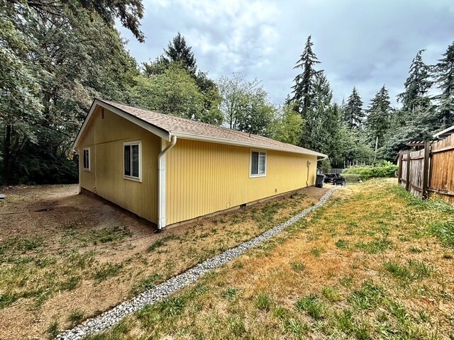 Building Photo - 3365 SE Carmae Dr