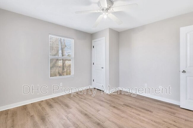 Building Photo - 1484 Norman Berry Dr