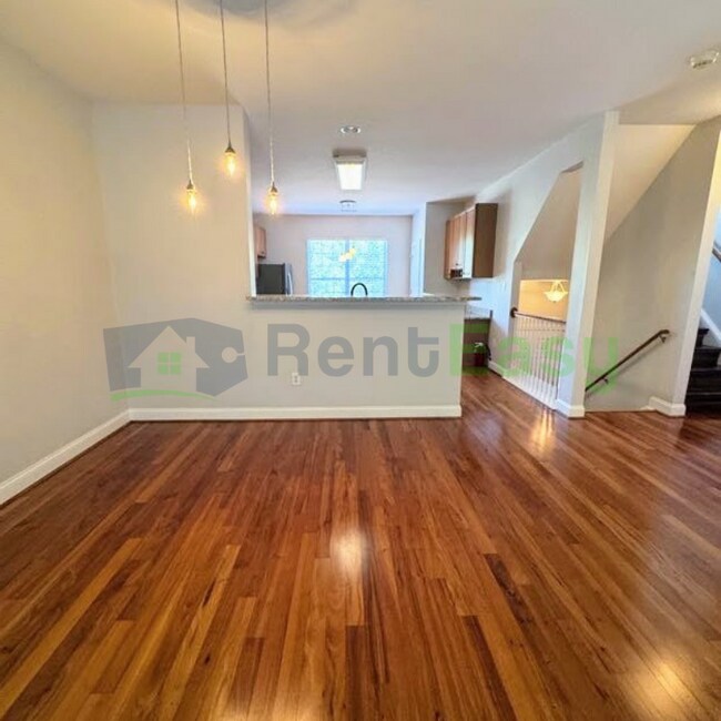 Building Photo - 4405 Harlesden Dr