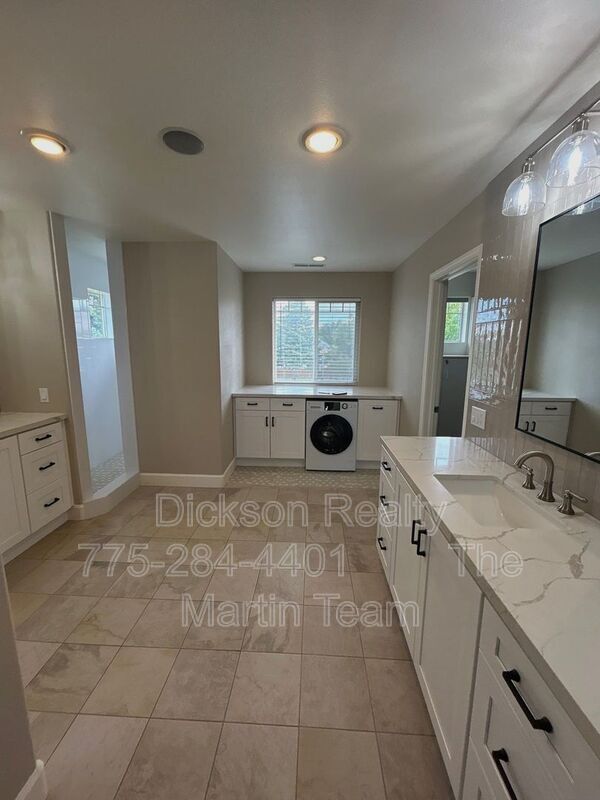 Building Photo - 3149 Gladiola Ct