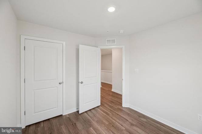 Building Photo - 7446 Fern Gully Way