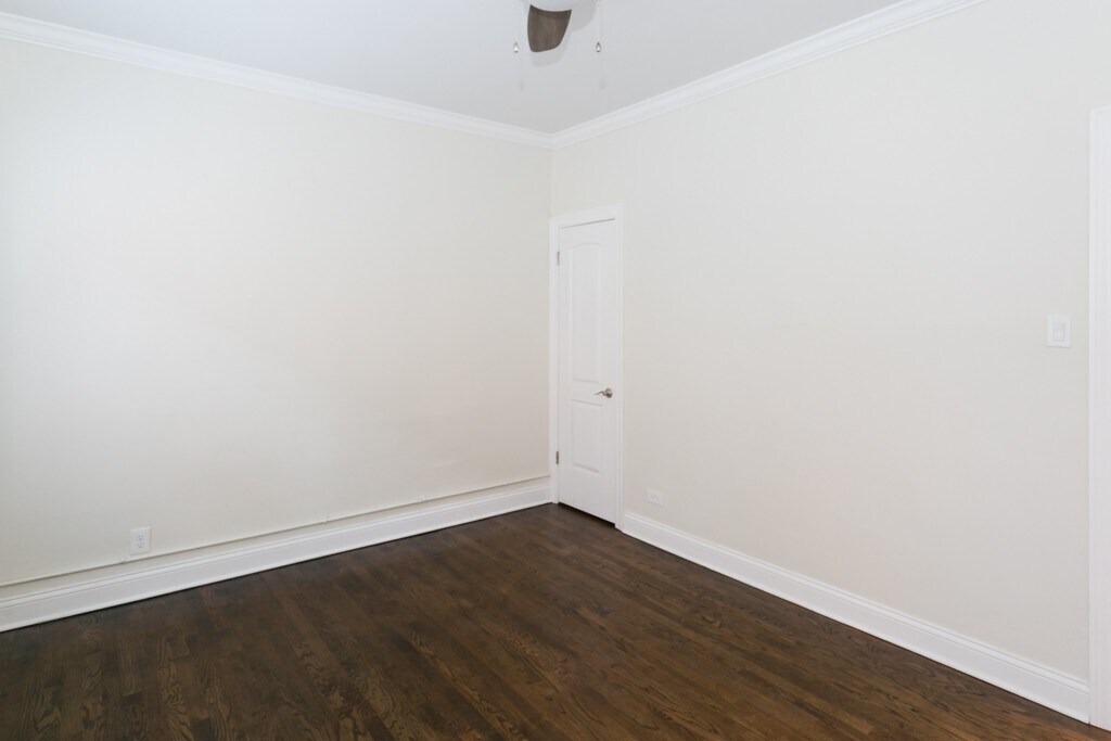 Building Photo - 1122 Maple Ave