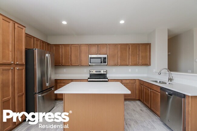 Building Photo - 7809 S 68th Dr