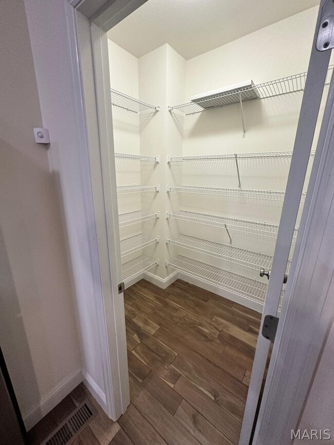 Building Photo - 330 Wilhelmine Ct