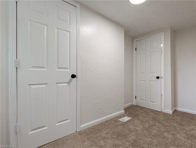 Building Photo - A Fresh Start on a Quiet Street – Everything new for you plus half off first months rent is waiting!