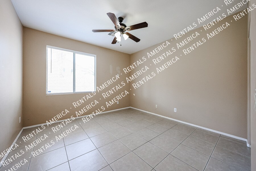 Building Photo - 6845 W Alta Vista Rd