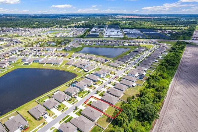 Building Photo - Like New 3/2 in Wimauma