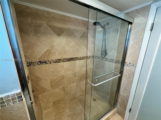 Building Photo - 1615 West Ave