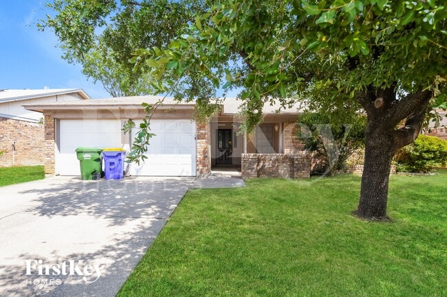 Building Photo - 7508 Evergreen Dr