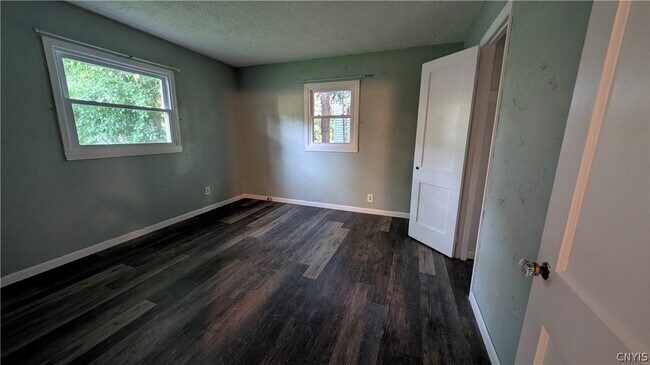 Building Photo - 15 Wexford Rd