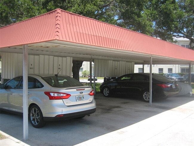 Building Photo - 2700 Bayshore Blvd