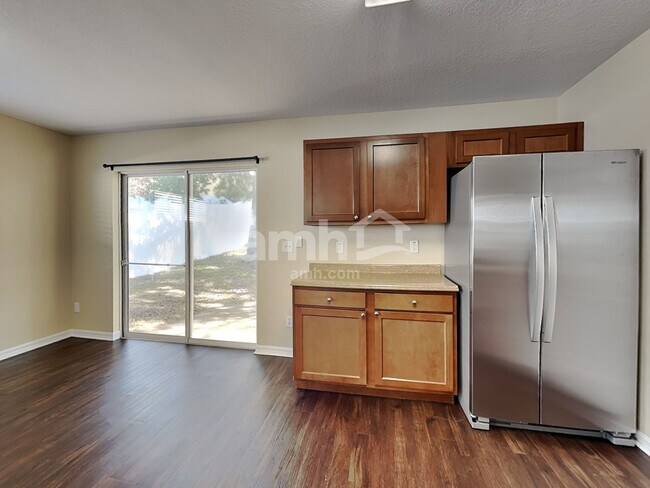 Building Photo - 2340 Norwood Pl