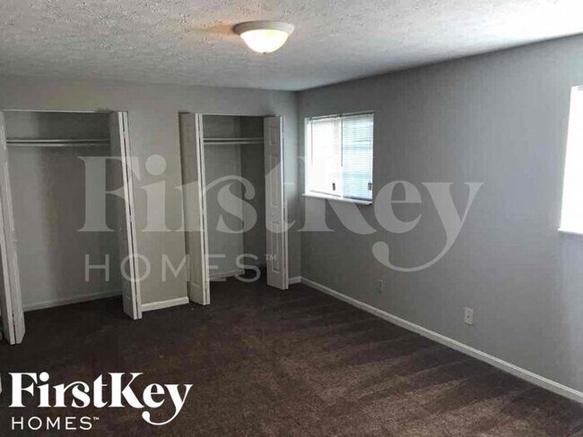Building Photo - 5320 Traditions Dr