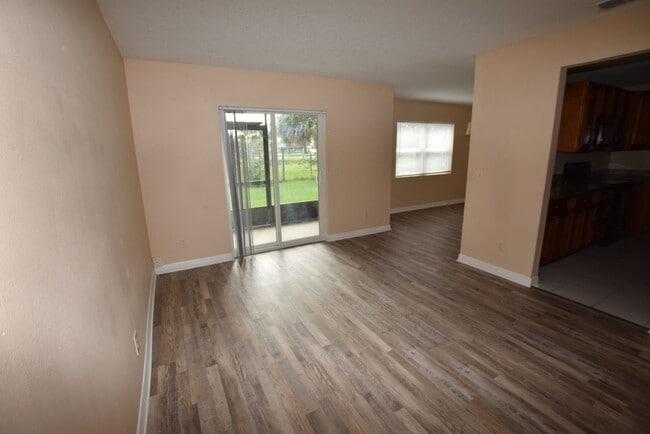 Building Photo - 2401 Barley Club Ct