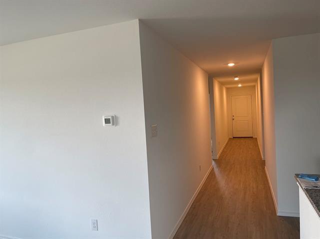 Building Photo - 302 Mahogany Ln
