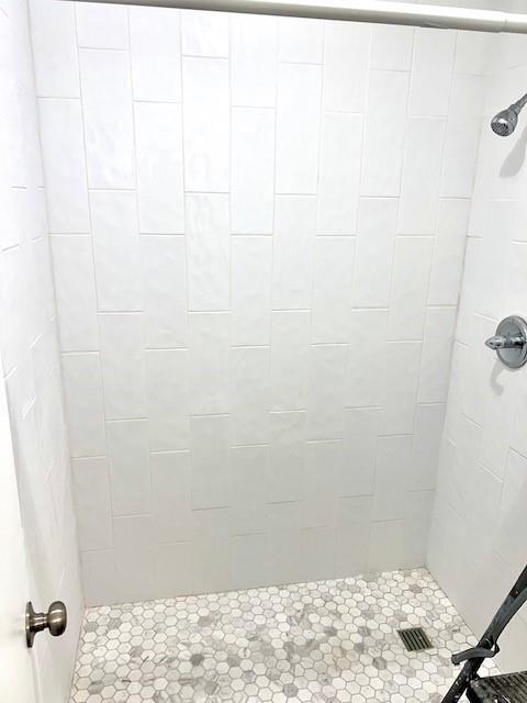 Building Photo - 9301 Cottage Park Dr N