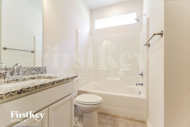 Building Photo - 406 Stonefence Dr