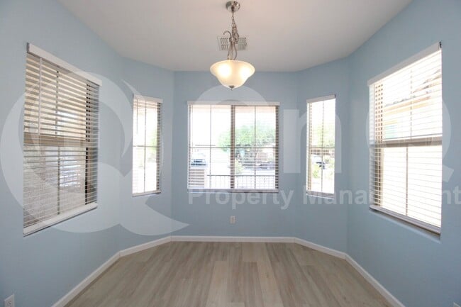 Building Photo - 38032 W Vera Cruz Dr
