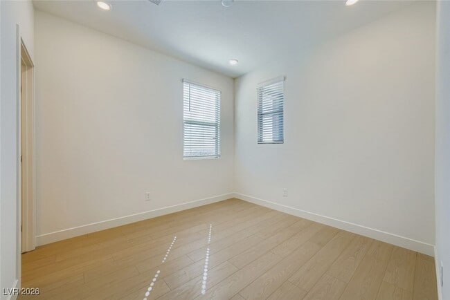 Building Photo - 11737 Stone Curlew Ave