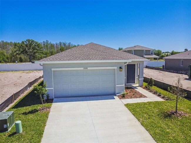 Building Photo - 11896 Thorncrest Dr