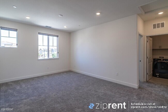 Building Photo - 4 br, 3 bath House - 4449 Tucker Drive, Fo...