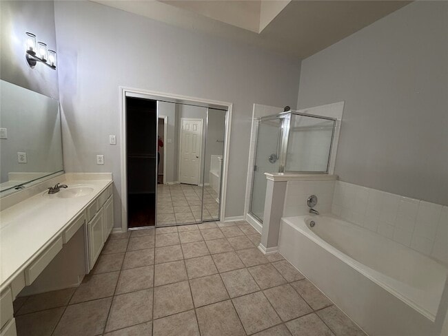 Building Photo - 3906 Alpine Cir